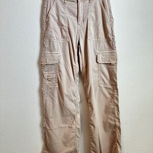 American Eagle Women’s Tan Cargo Pants